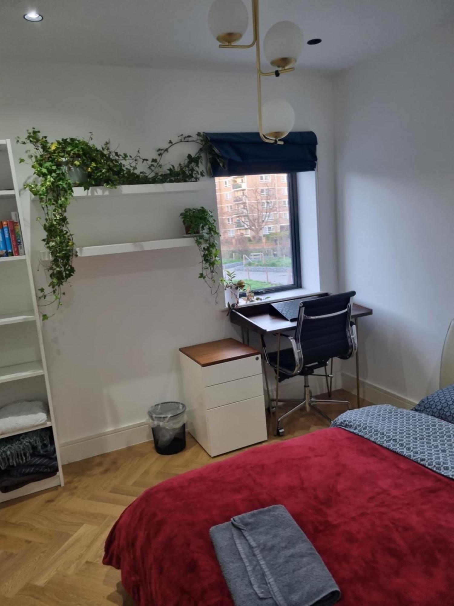 Bright Spacious Apartment In The Park London Eksteriør bilde